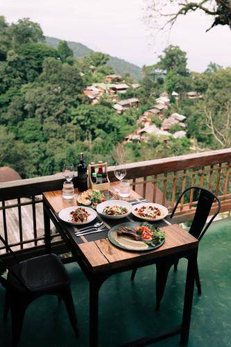 Photo of Others in Mae Taeng