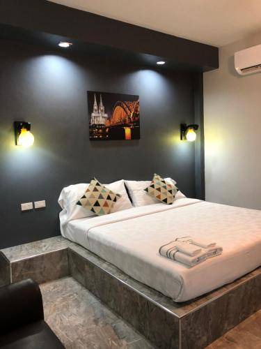 Photo of Bedroom in Banphot Phisai