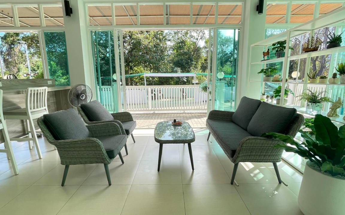 Photo of Livingroom in Koh Lan