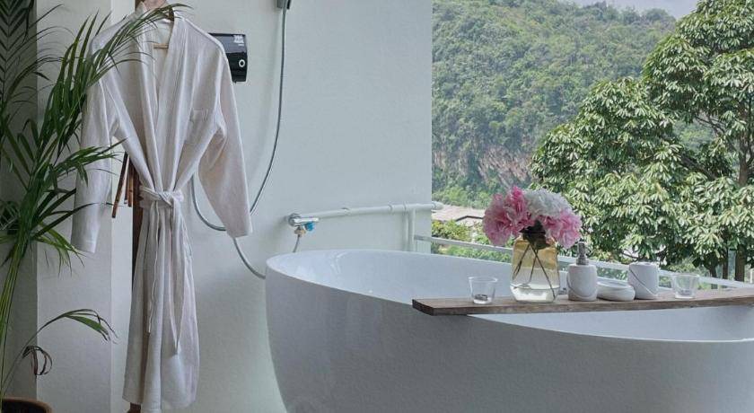 Photo of Bathroom in Mae Sai