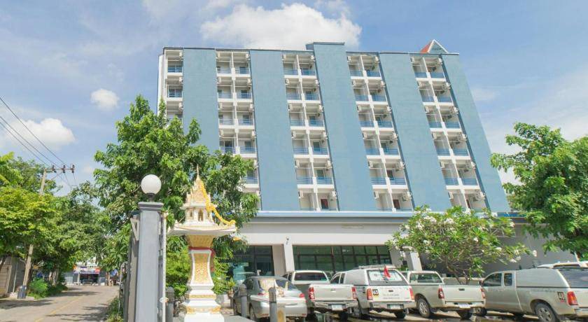 Photo of Buildings in Khanna Yao