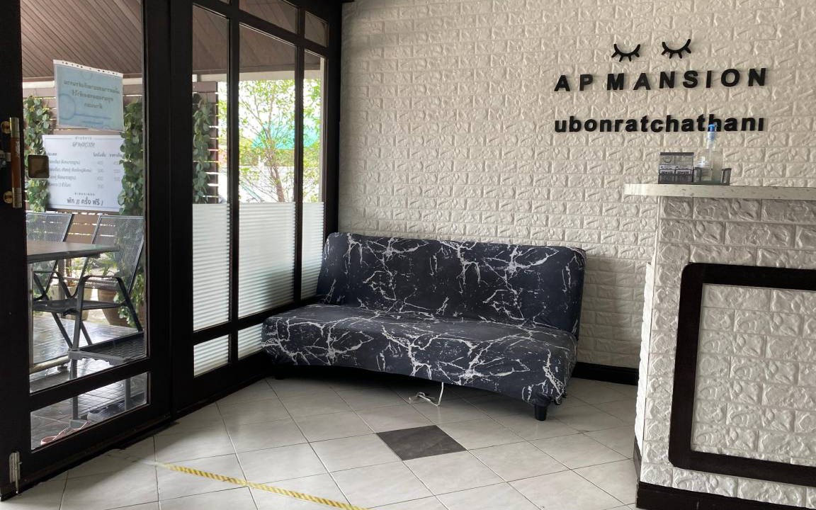 Photo of Bedroom in Warin Chamrap