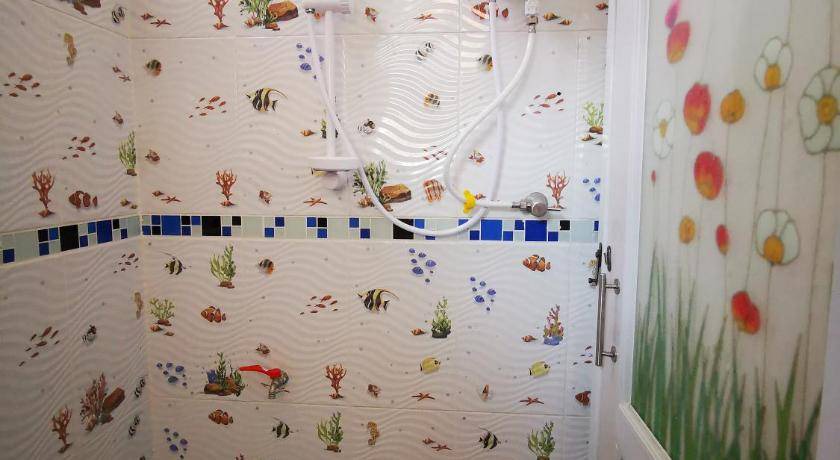Photo of Bathroom in U Thong