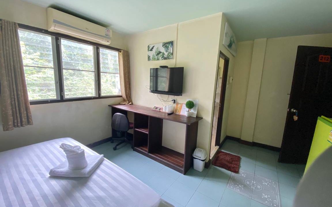 Photo of Bedroom in Warin Chamrap