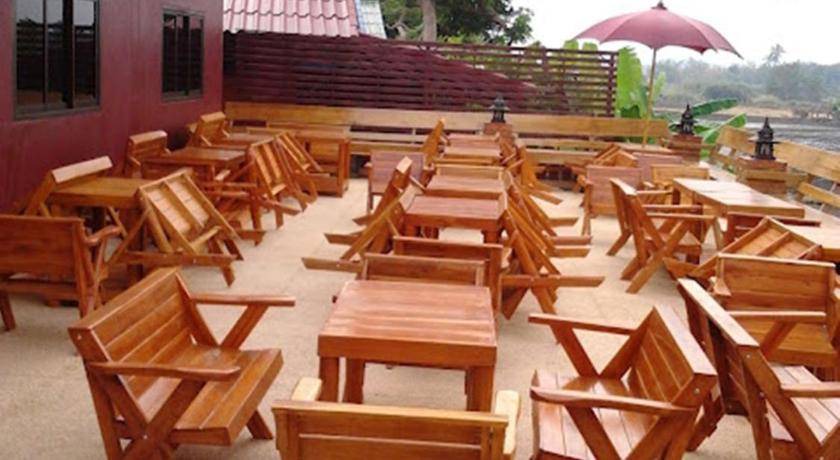 Photo of Others in Mae Sariang