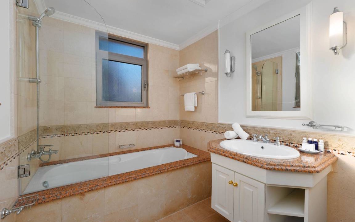 Photo of Bathroom in Palm Jebel Ali