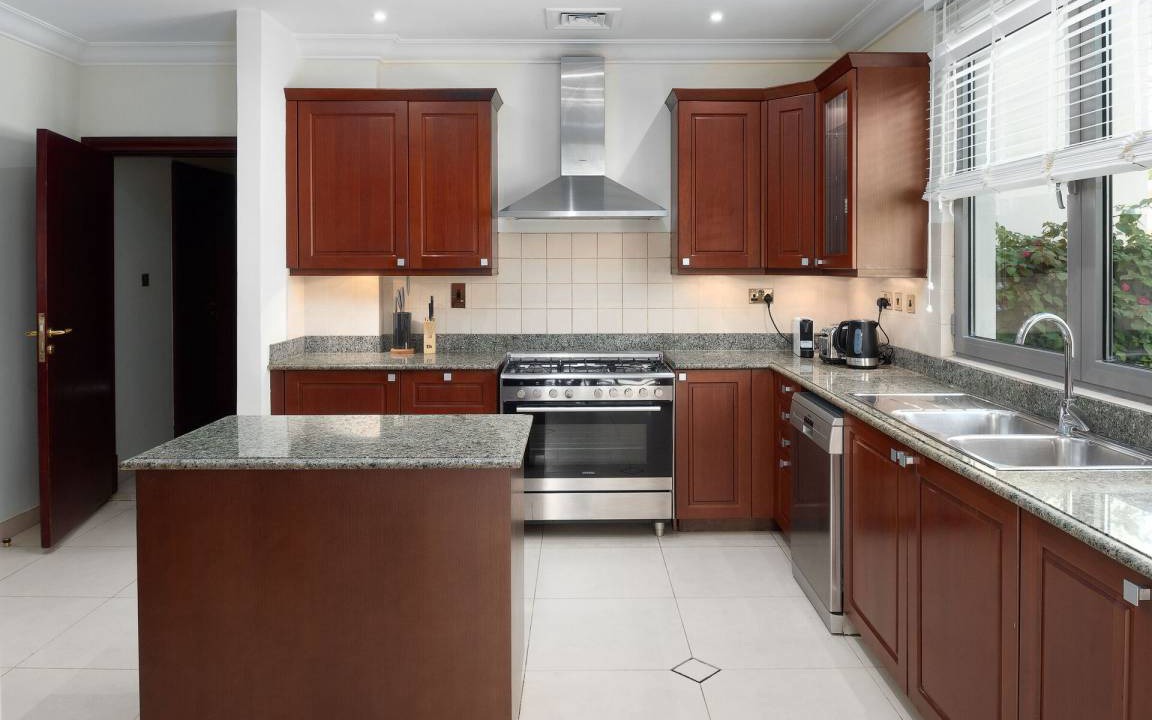 Photo of Kitchen in Palm Jebel Ali