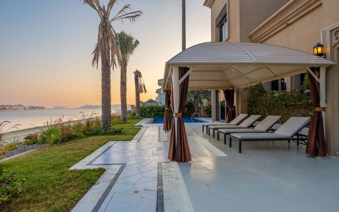 Photo of Patio Balcony in Palm Jebel Ali