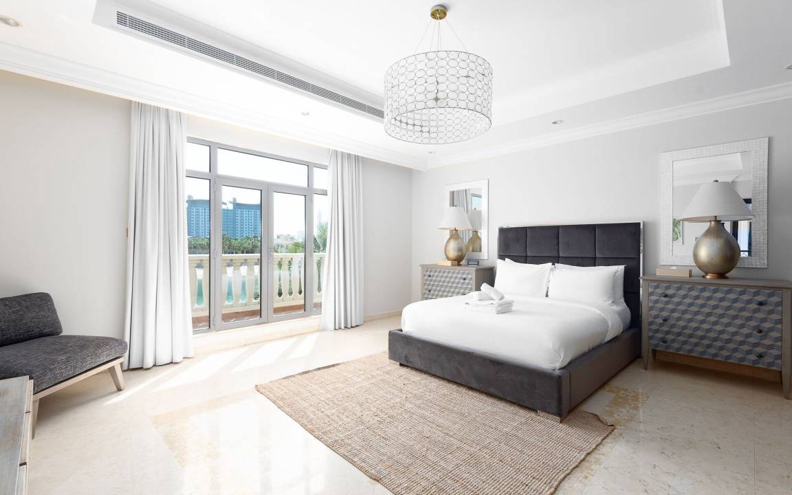 Photo of Bedroom in Palm Jebel Ali
