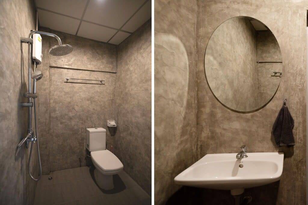 Photo of Bathroom in Talat Yot