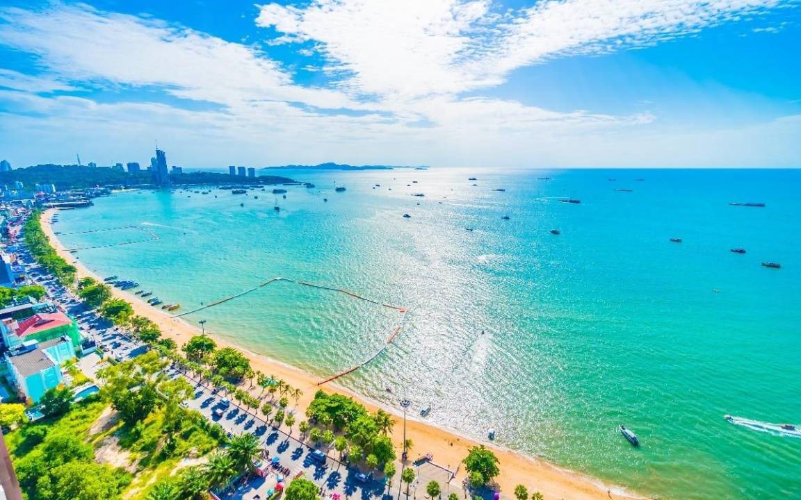 Photo of Others in Pattaya Bay