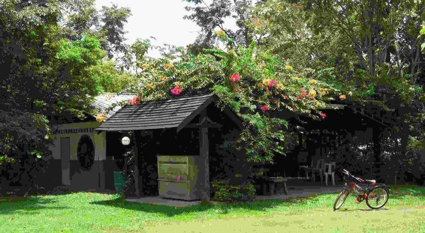 Photo of Others in Phon Thong