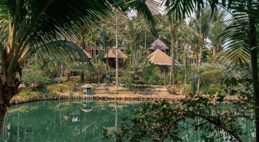 Photo of Others in Koh Chang Tai