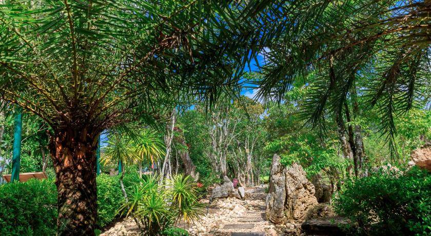 Photo of Outdoor in Huai Nam Khao