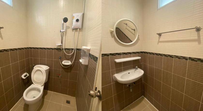 Photo of Bathroom in Saen Suk