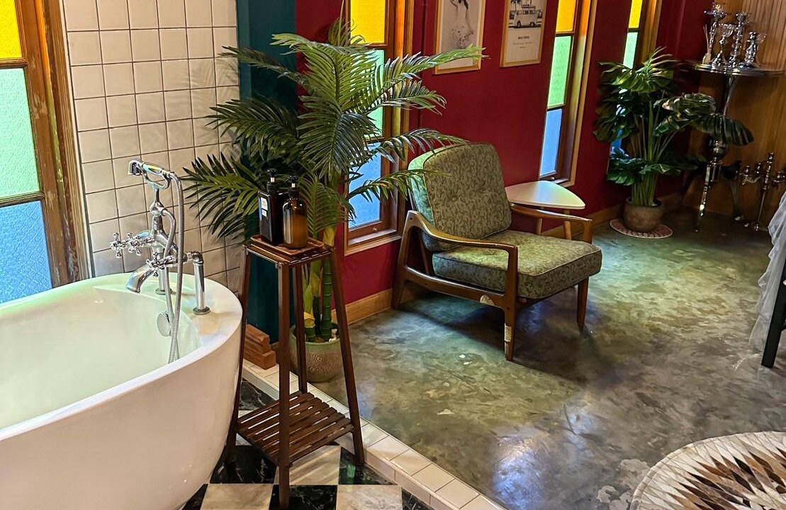 Photo of Bathroom in Khlong Tan Nuea