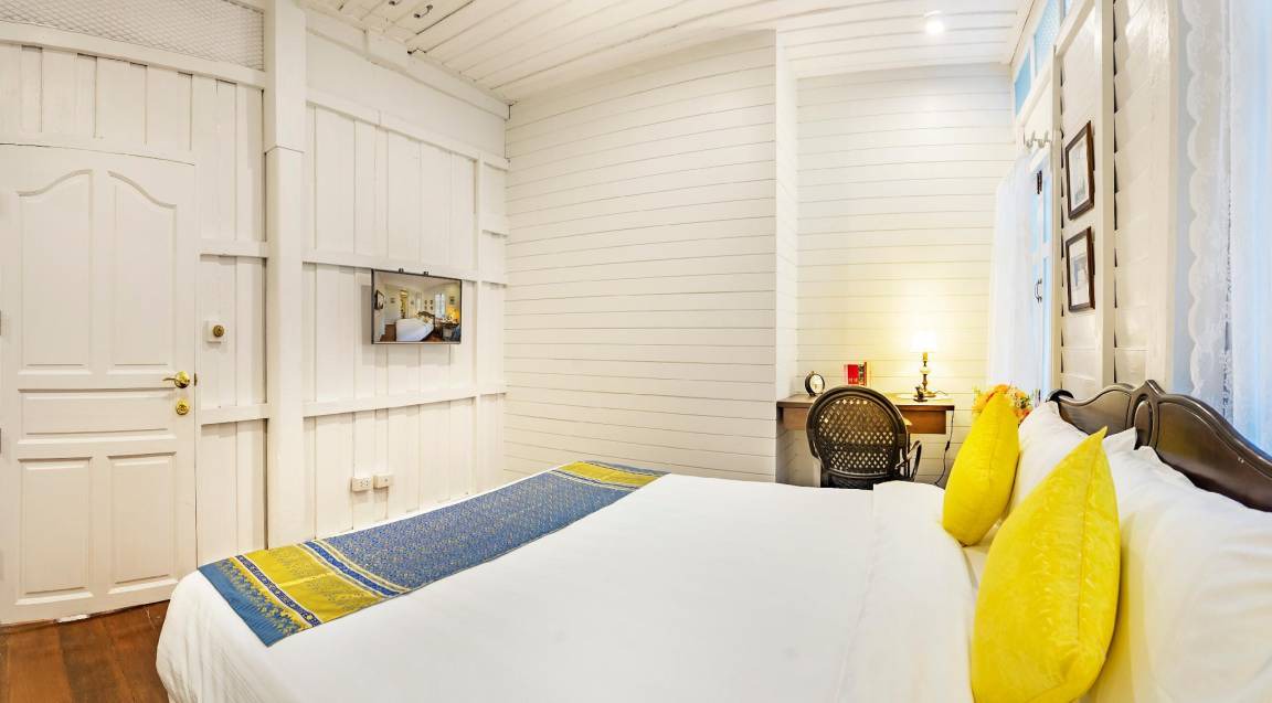Photo of Bedroom in Phra Nakhon