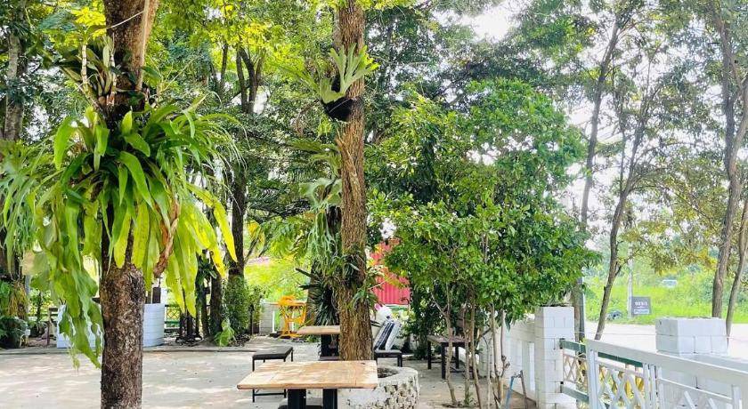 Photo of Outdoor in Tha Wang Thong