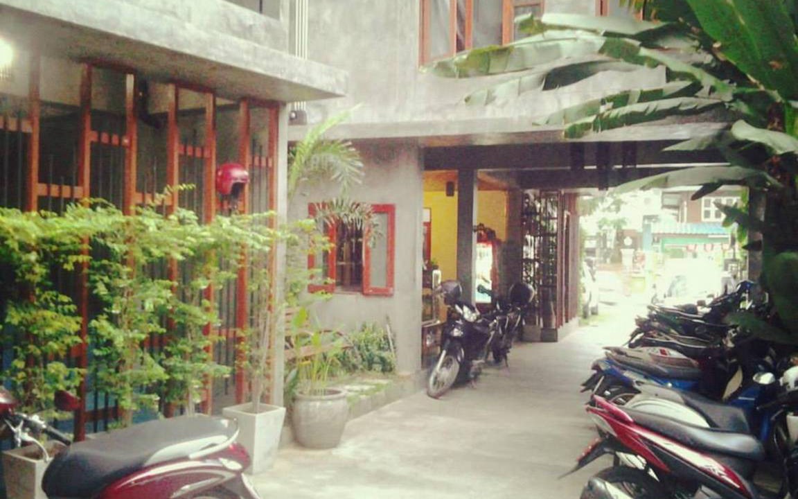 Photo of Others in Wua Lai