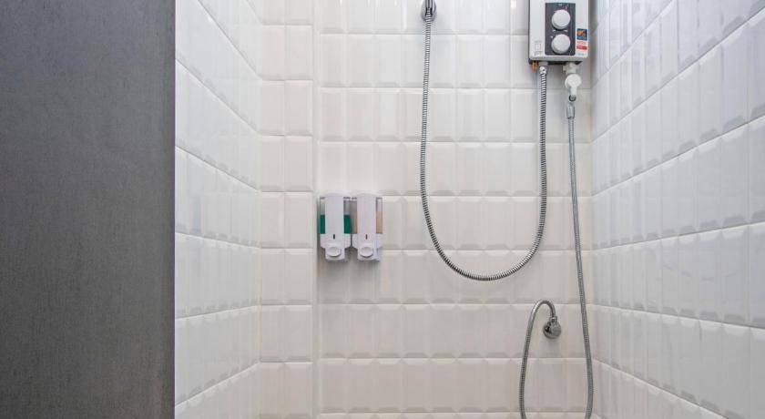 Photo of Bathroom in Bang Khun Phrom