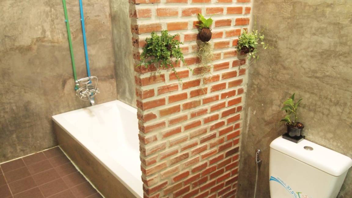 Photo of Bathroom in Mae Sai