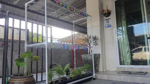 Photo of Buildings in Saen Suk