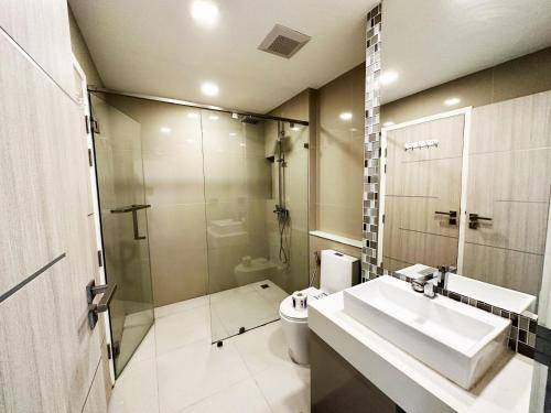 Photo of Bathroom in Pratumnak Hill