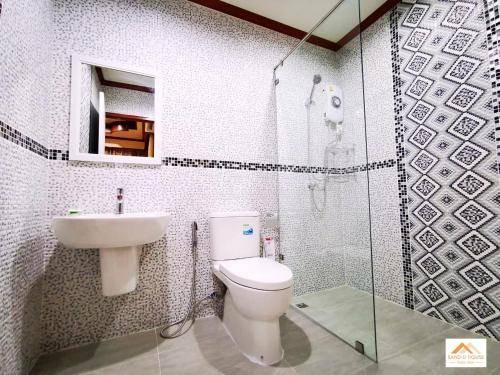 Photo of Bathroom in Chakphong