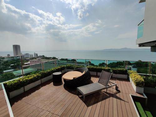 Photo of Patio Balcony in Pratumnak Hill