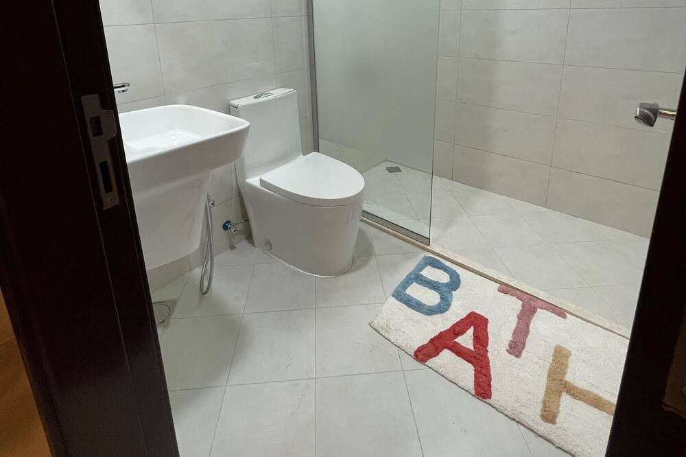 Photo of Bathroom in Dubai Sports City
