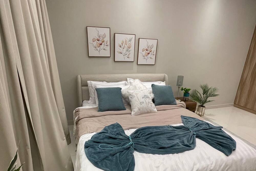 Photo of Bedroom in Dubai Sports City