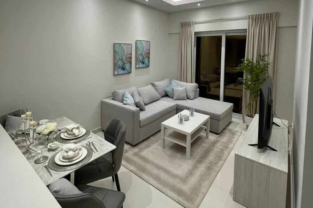 Photo of Livingroom in Dubai Sports City