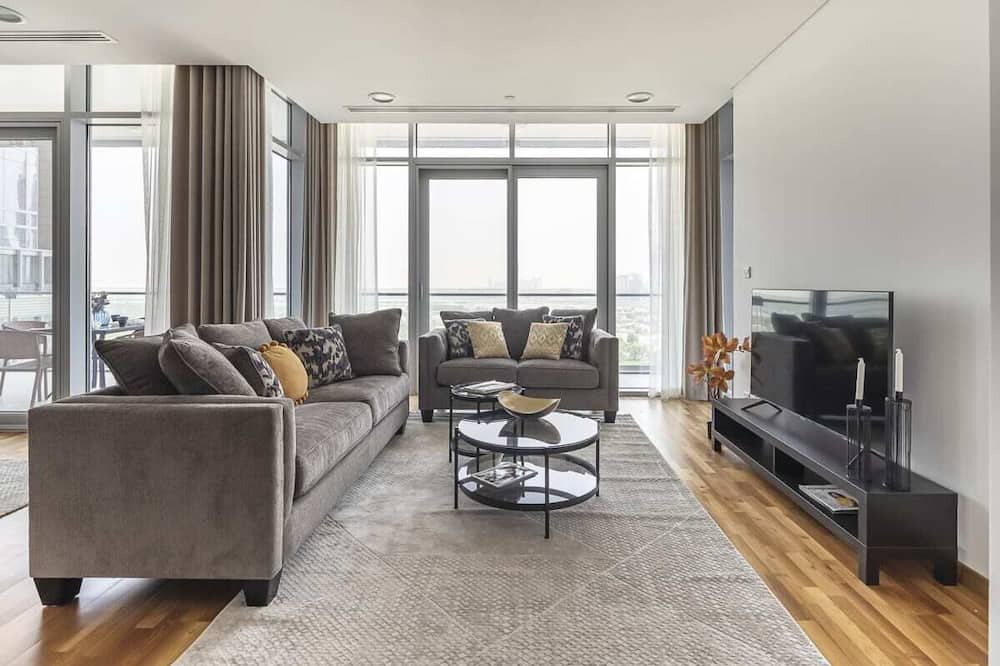 Photo of Livingroom in Bur Dubai
