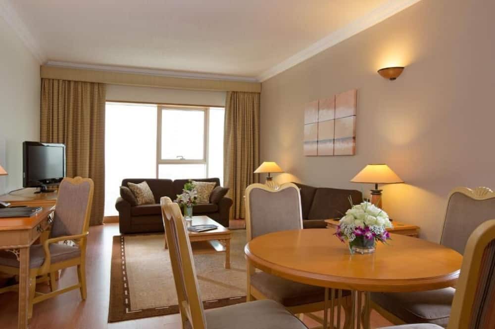 Photo of Livingroom in Trade Center