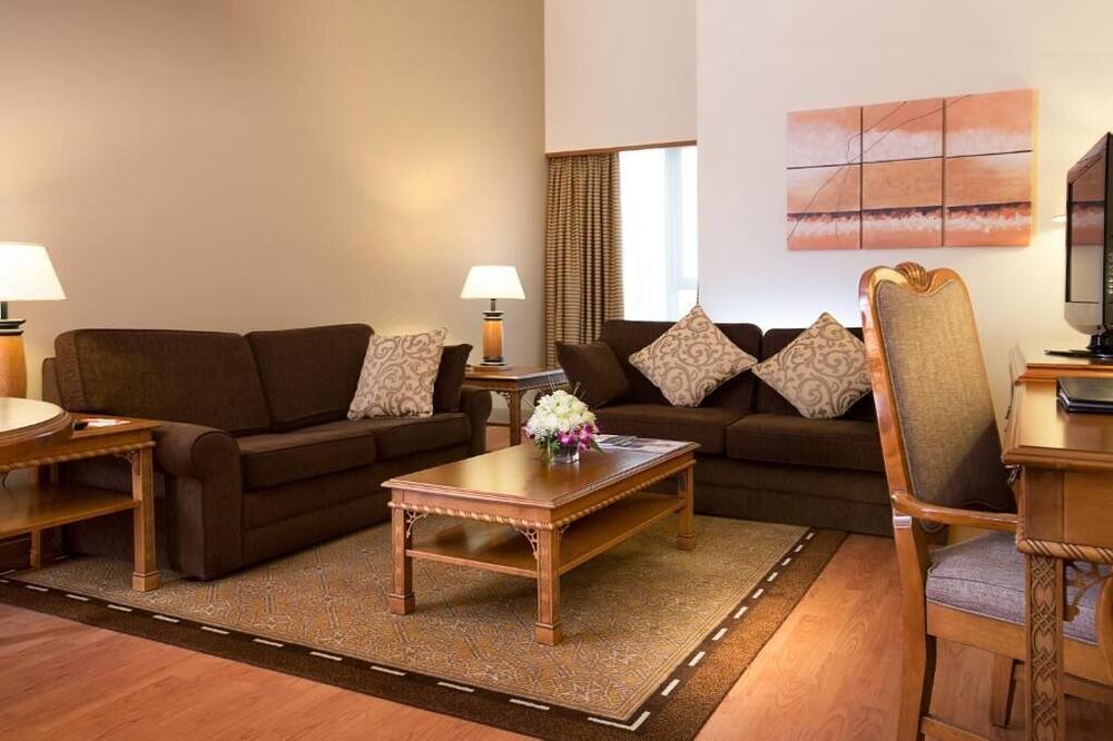 Photo of Livingroom in Trade Center