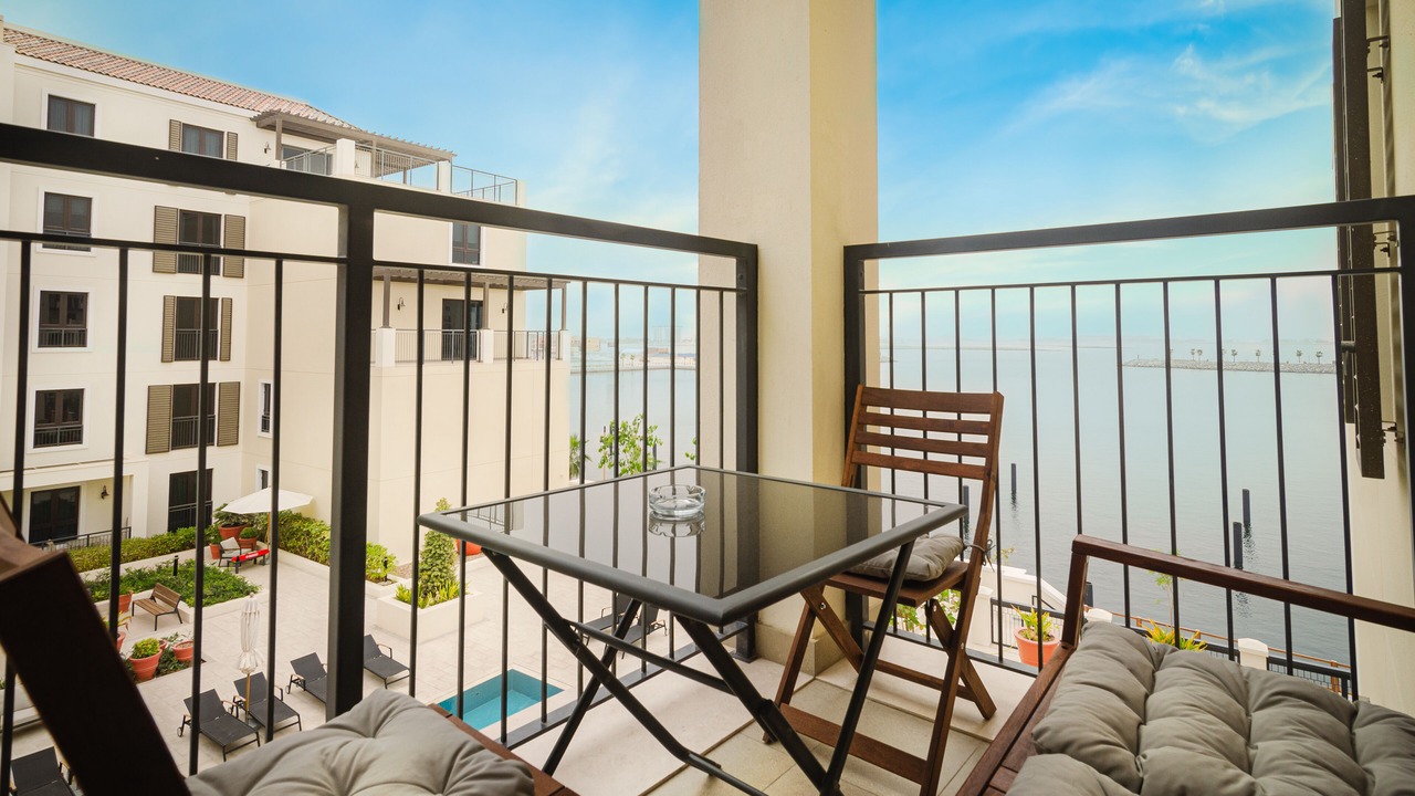 Photo of Bedroom in Jumeira 1