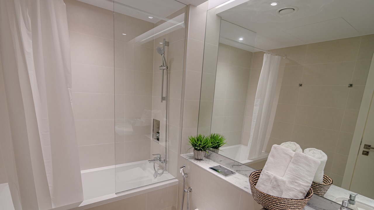 Photo of Bathroom in Jumeira 1