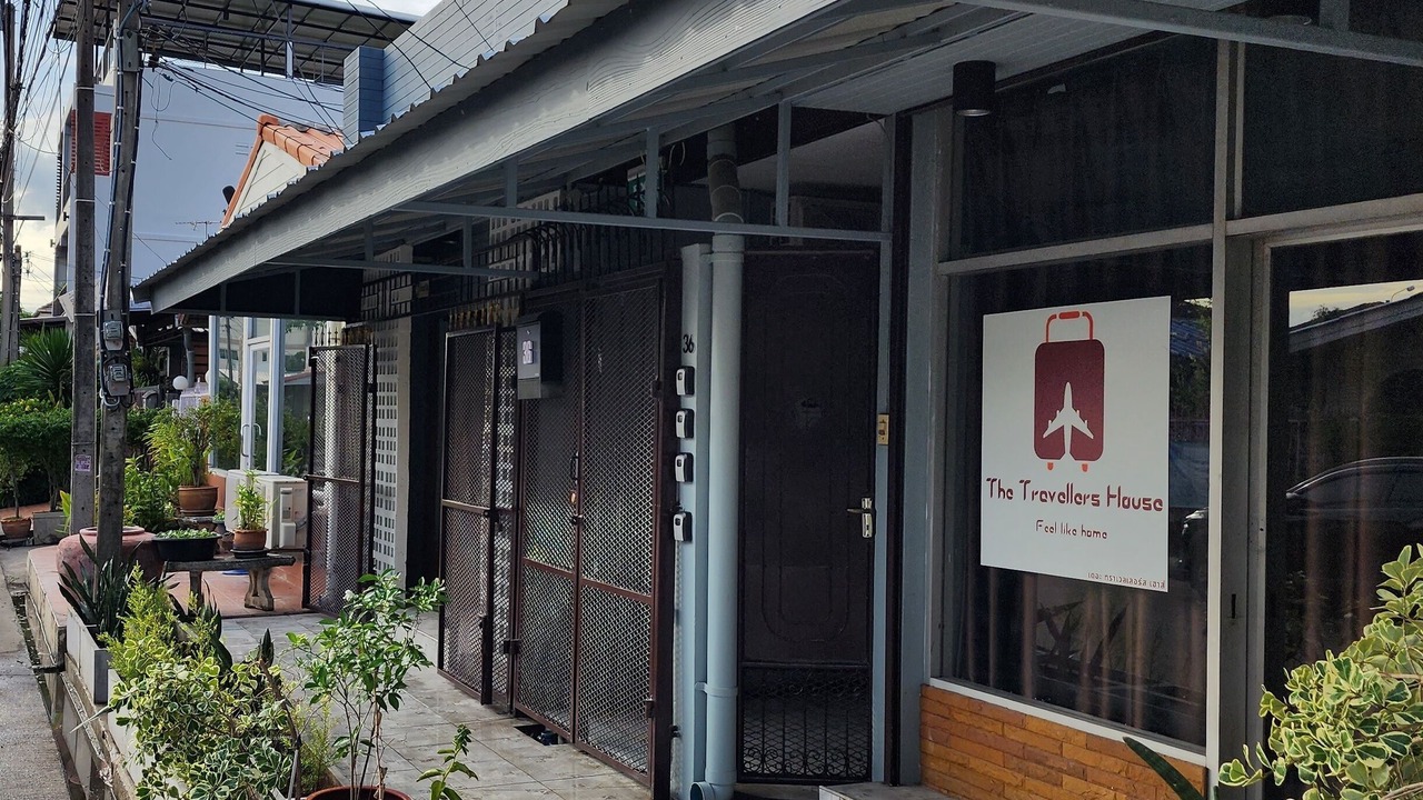Photo of Outdoor in Saphan Sung