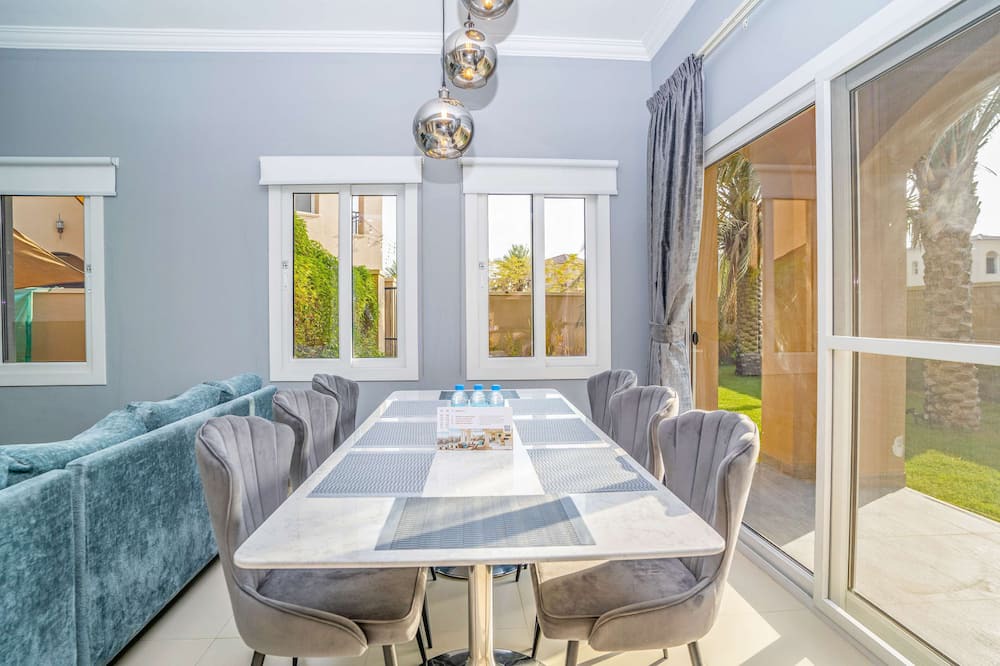 Photo of Livingroom in Dubai