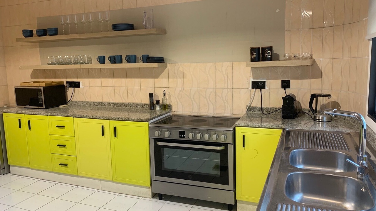 Photo of Kitchen in Umm Suqeim 1