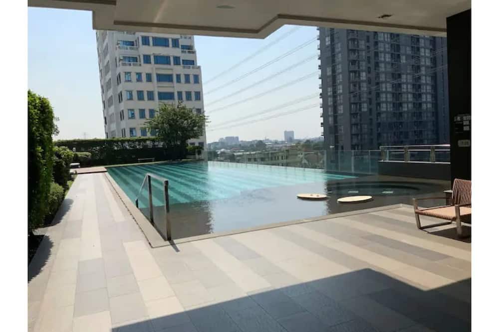 Photo of Outdoor in Wong Sawang