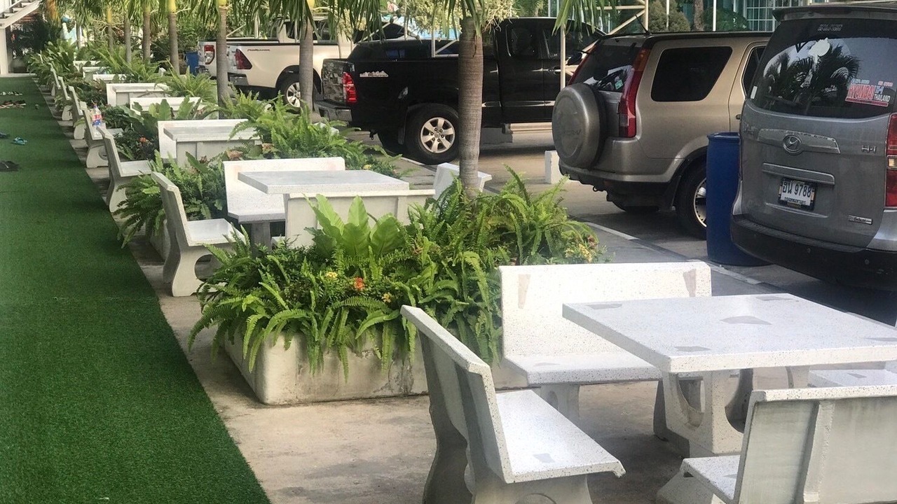 Photo of Outdoor in Khlong Wan