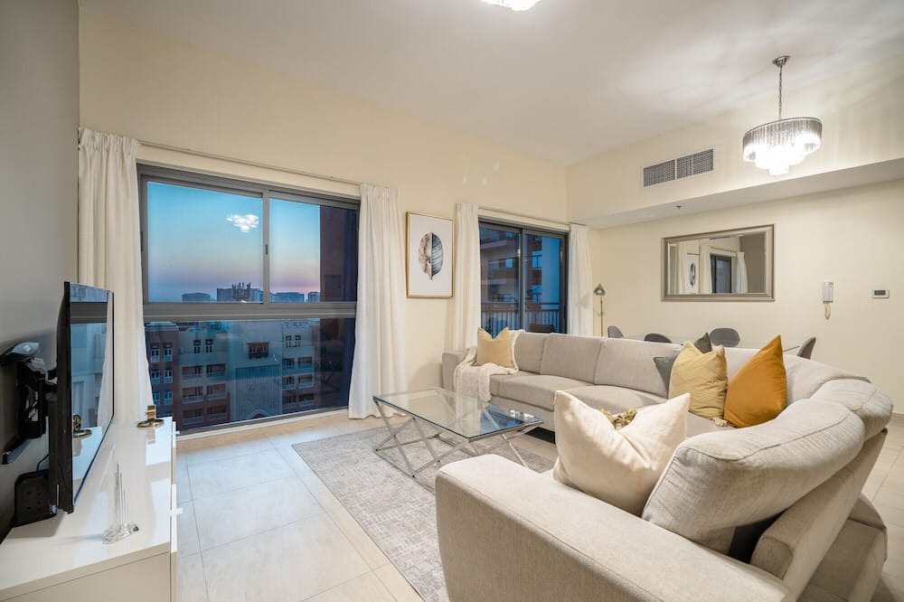 Photo of Livingroom in Discovery Gardens