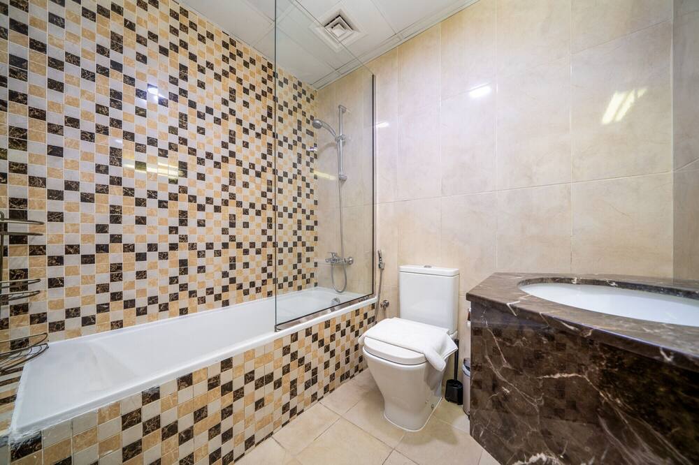 Photo of Bathroom in Discovery Gardens
