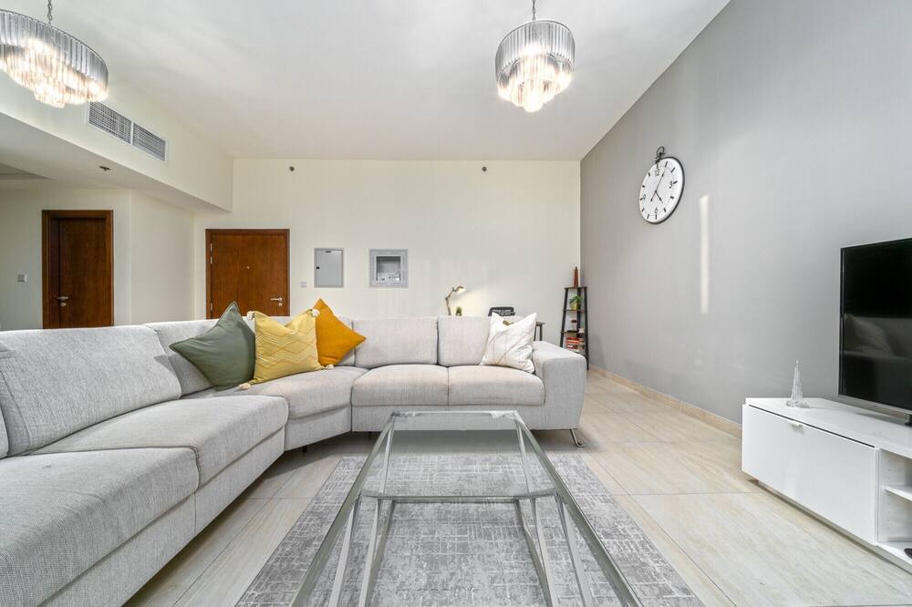 Photo of Livingroom in Discovery Gardens