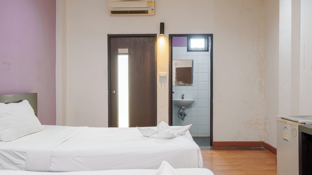 Photo of Bedroom in Talat Yot