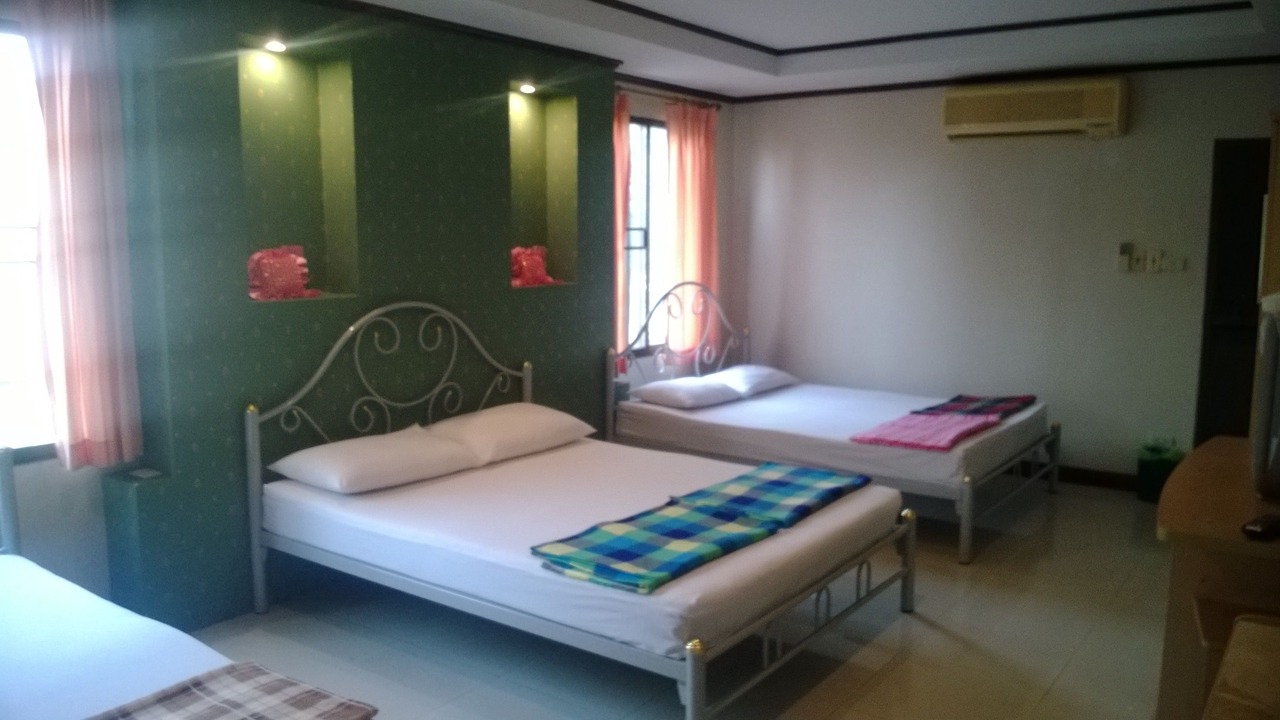 Photo of Bedroom in Khlong Thanon