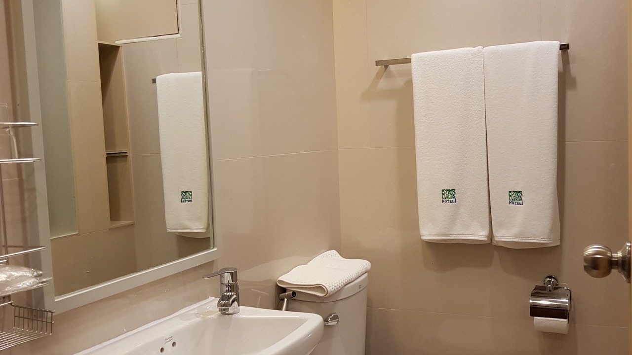 Photo of Bathroom in Pratunam