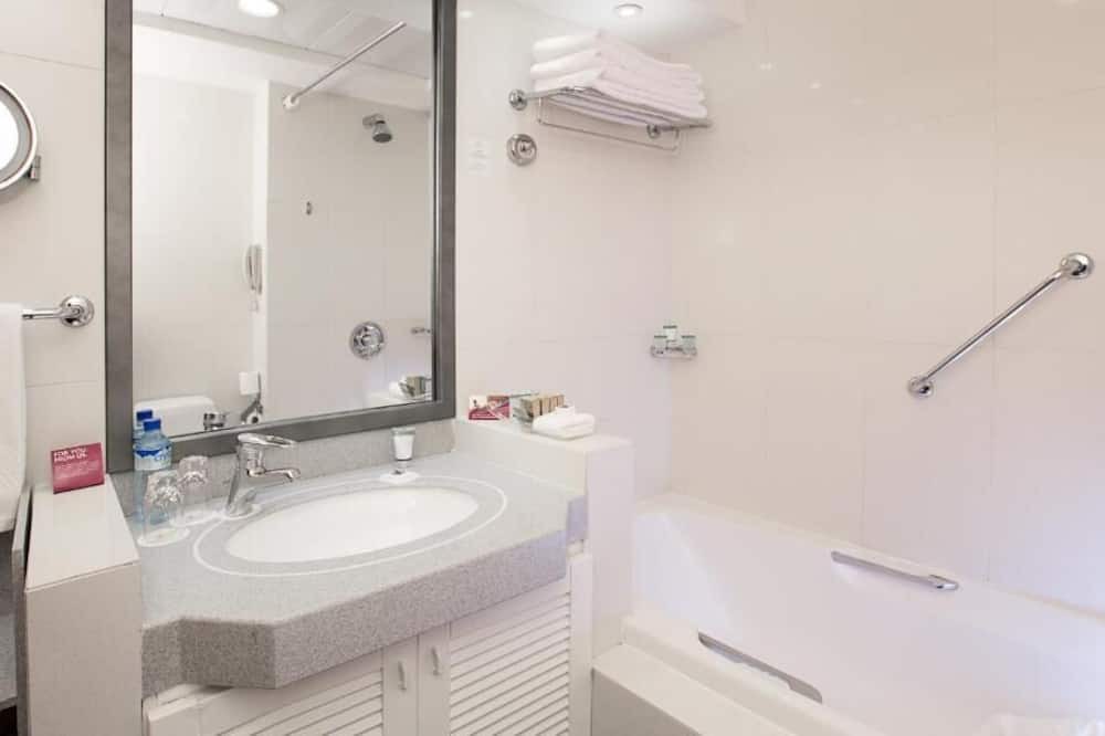 Photo of Bathroom in Trade Center