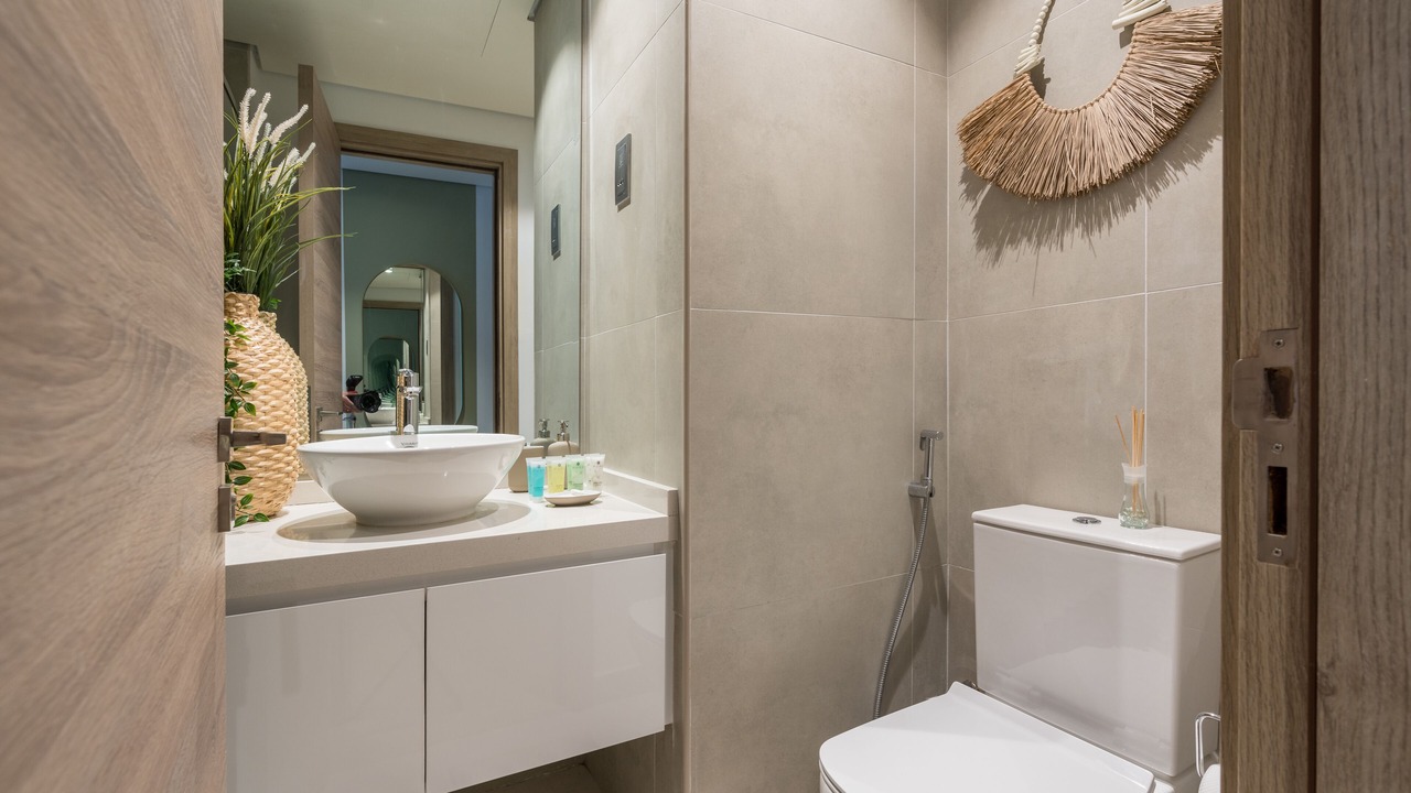 Photo of Bathroom in Jabal Ali 2
